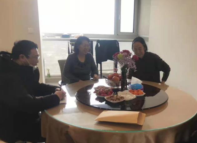 河南广播电视台对离退休干部 开展新春走访慰问活动