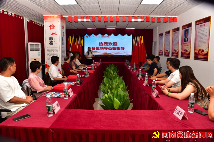 迎“七一”老将军寄语华夏世博集团 听党话 跟党走 让党旗引领企业再创新···
