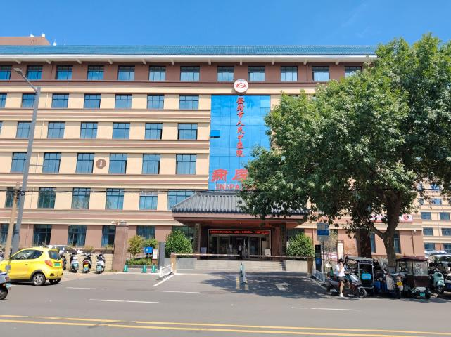 窃贼凌晨专寻未锁车   未料栽到退伍军人手