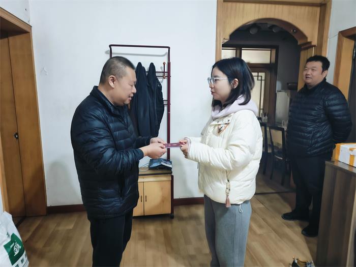 党建助残“同行桥”，跨越生活坎坷路