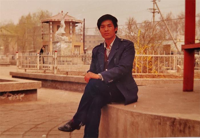 做这样一个大写的“人”——蒙标成事迹系列报道读者反响摘选之四