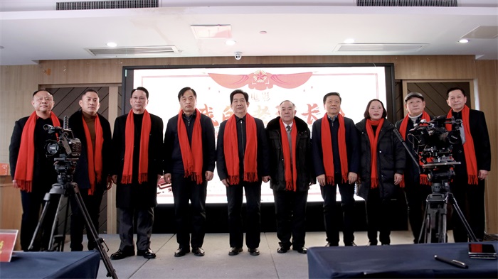 光影铸魂 薪火相传——电影《我的老班长》新闻发布会暨开机仪式在商丘隆重···